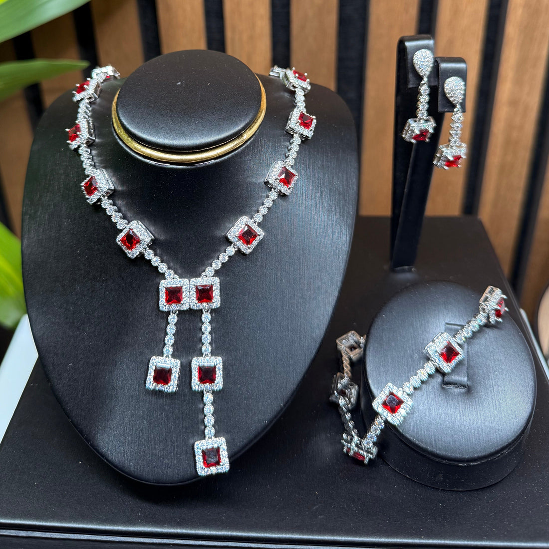 Affordable Luxury Jewelry & Accessories