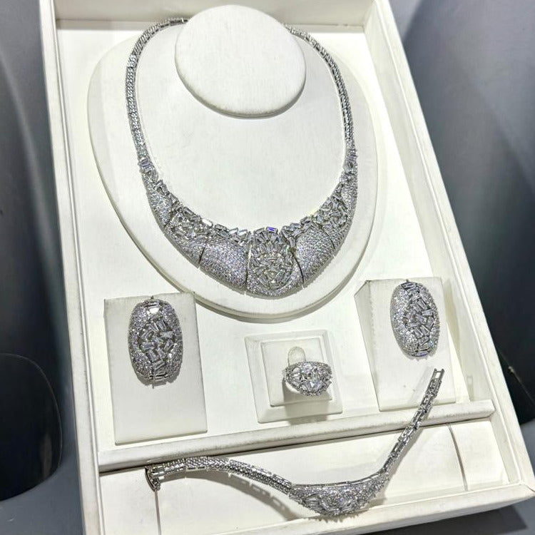 ROYAL RADIANCE JEWELRY SET