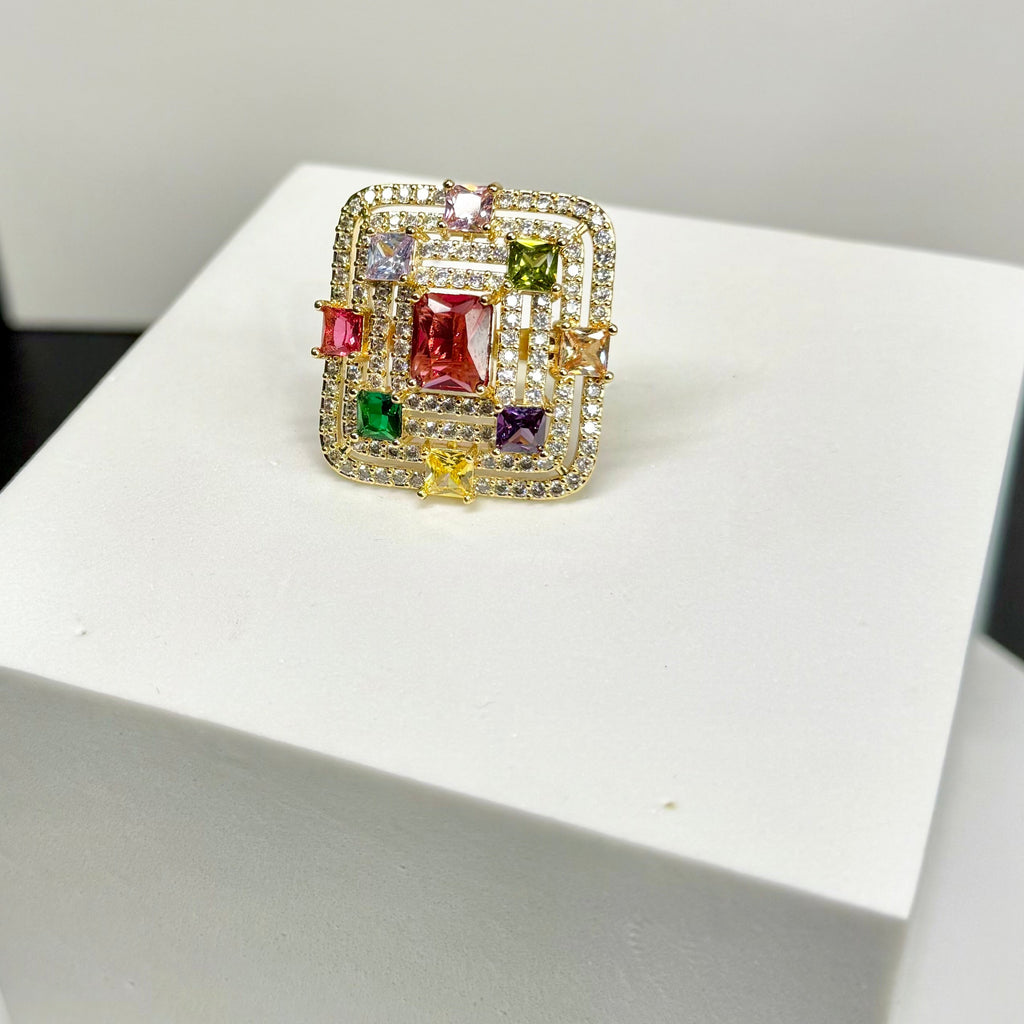 PYRAMID CZ RING