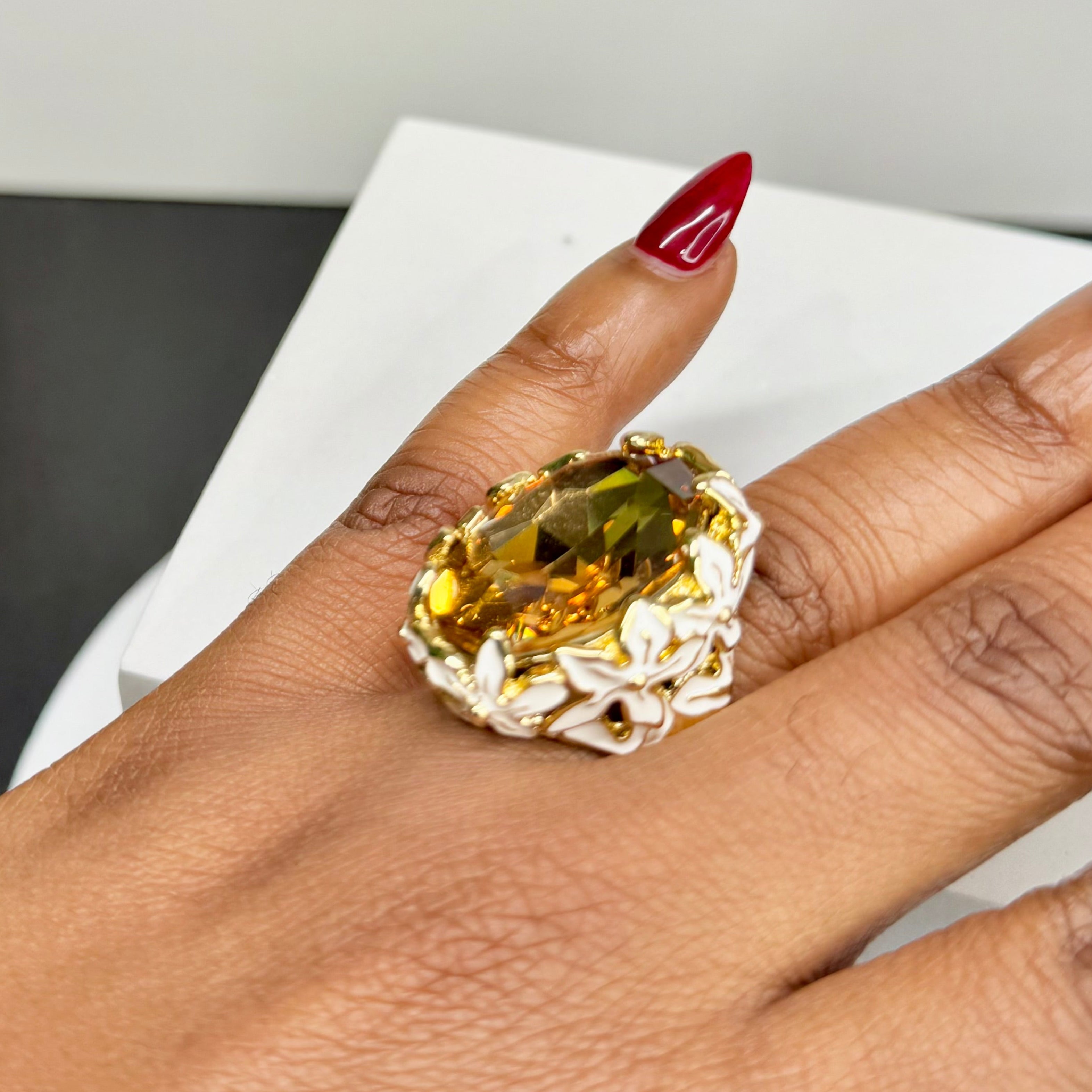 AMBER BLOOM COCKTAIL RING