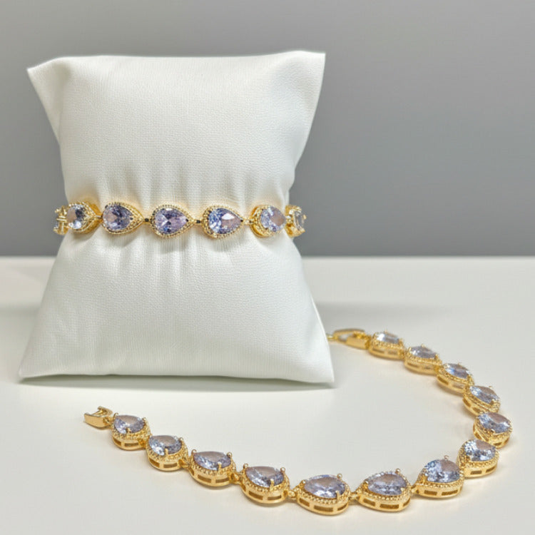 Clear Teardrop Crystal Bracelet